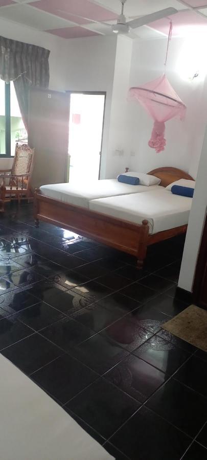 Ocean View Tourist Guest House At Negombo Beach Near The Airport Dış mekan fotoğraf