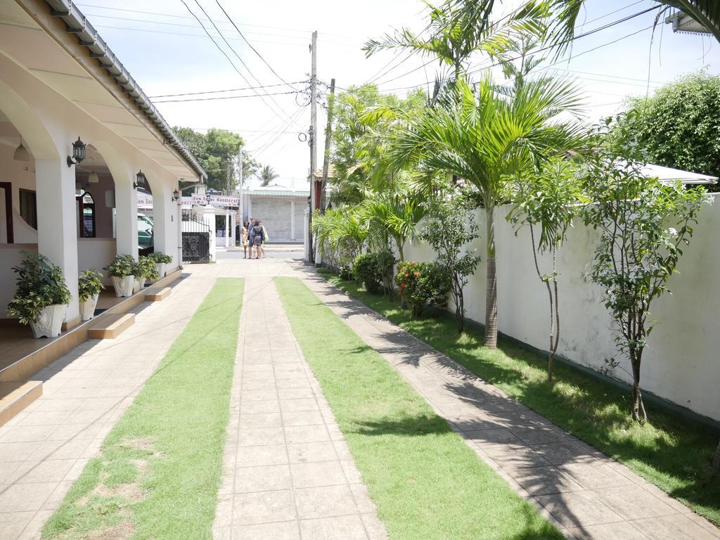 Ocean View Tourist Guest House At Negombo Beach Near The Airport Dış mekan fotoğraf