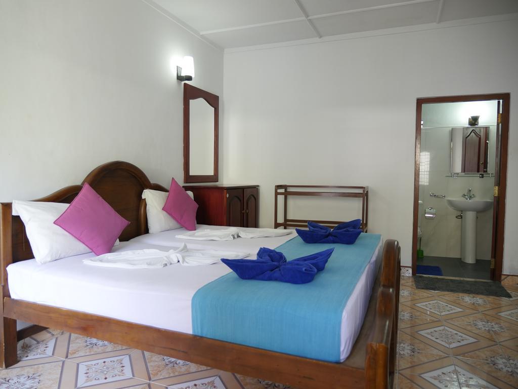Ocean View Tourist Guest House At Negombo Beach Near The Airport Dış mekan fotoğraf
