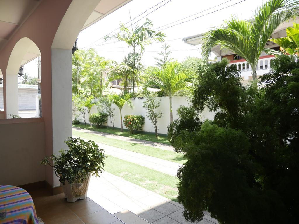 Ocean View Tourist Guest House At Negombo Beach Near The Airport Dış mekan fotoğraf