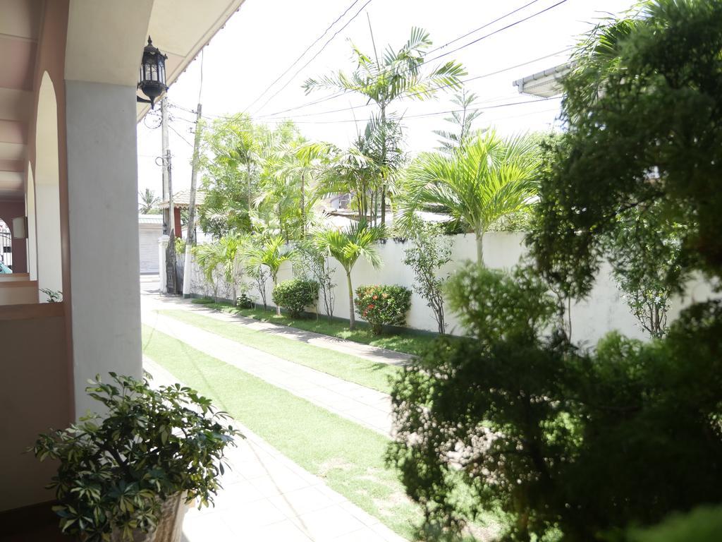 Ocean View Tourist Guest House At Negombo Beach Near The Airport Dış mekan fotoğraf